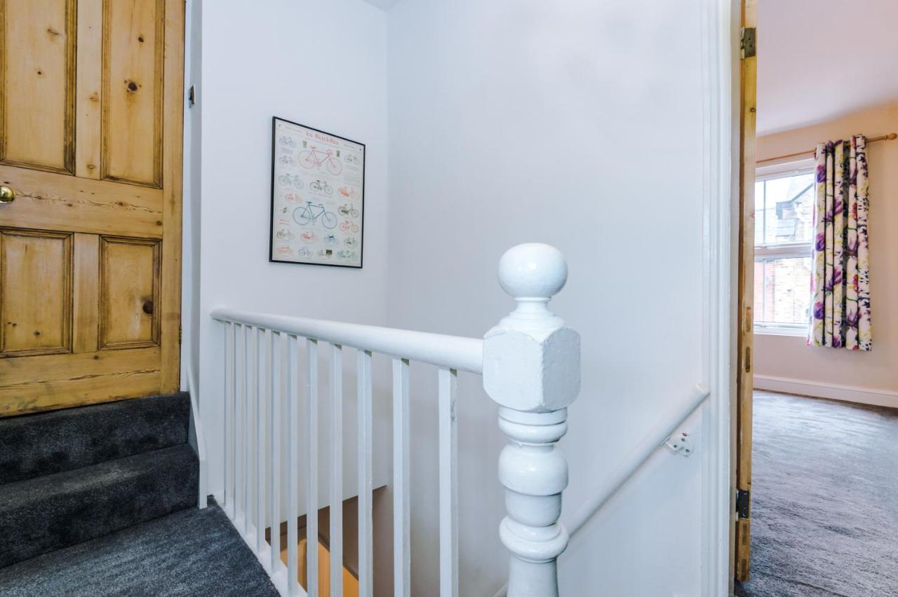 Cosy House With Garden & Parking, Sheffield Villa Ngoại thất bức ảnh